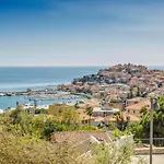 1 Bedroom In Apartment Imperia