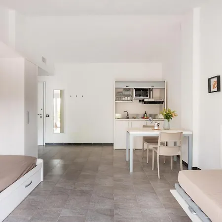 דירה 1 Bedroom In
